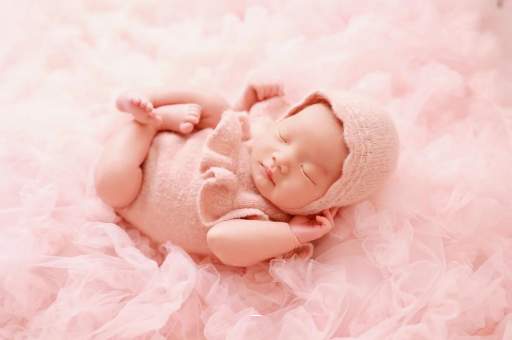 来宾宝宝几个月可以抬头